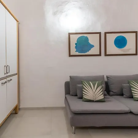 Baldelli La Chiostrina Apartment *